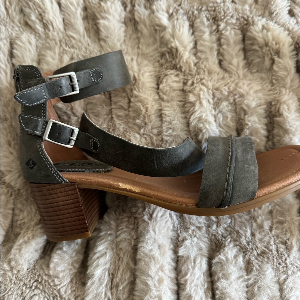 Sperry Top-Sider Women’s
LEATHER Adelia York - Picture 5 of 13